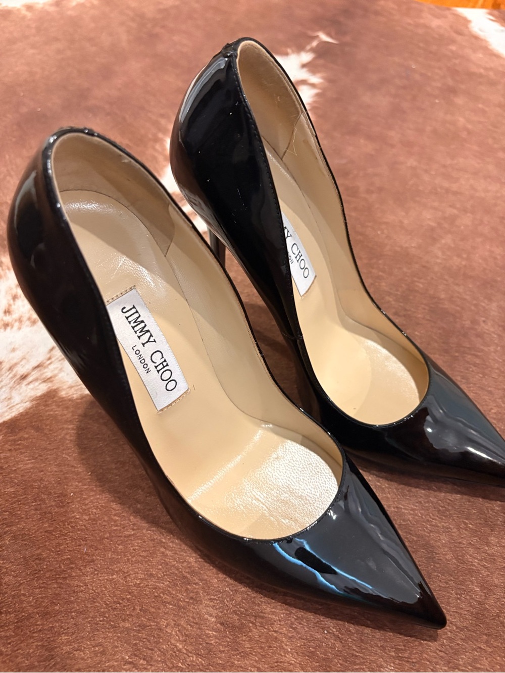 Jimmy Choo Black Patent Leather Pointed Pumps. Never worn. Comes in dust bag